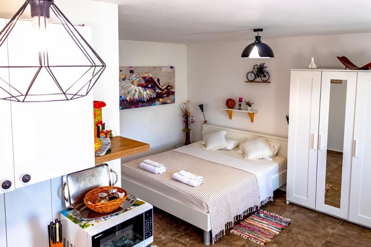 הוילה רייקה Little Garden House מראה חיצוני תמונה